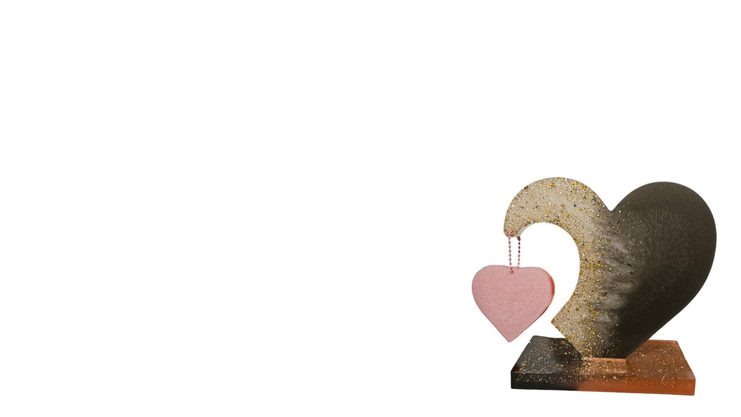Double Heart-shaped Resin art